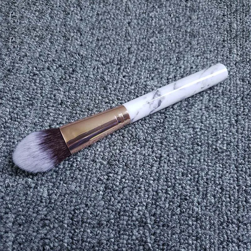 

3 Color 1pc Professional Women Marble Brushes Flame Makeup Tool Soft Makeup Highlighter Brush Cosmetics Foundation Powder Brush