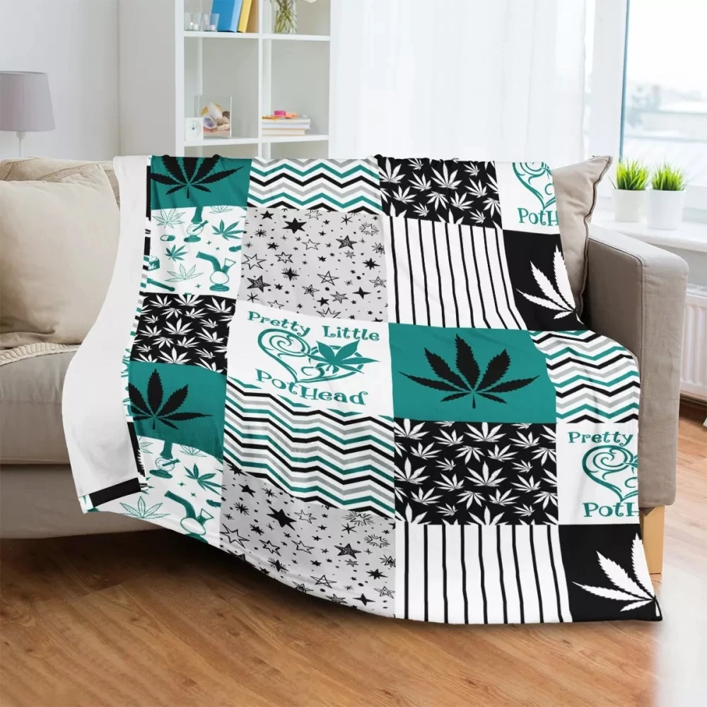 

Ultra-Soft Fleece Blanket Green Weed Leaves Plush Throw Blanket Bedroom Sofa Comfortable and Warm Flannel Blanket Travel Cover