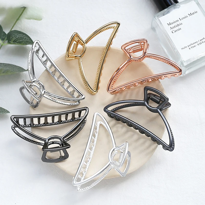 

European and American latest hot style hairpin metal alloy grab clip large geometric semicircle grab clip adult bath top clip ha