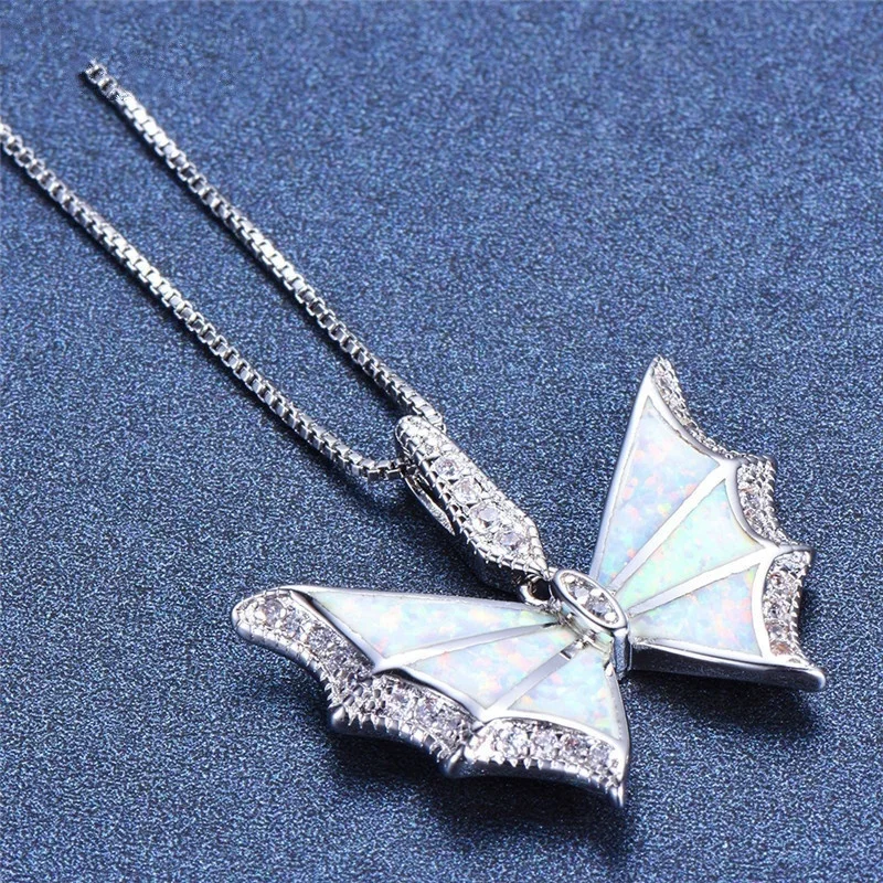 

Fashion luxury blue zircon creative butterfly pendant bridal banquet wedding charm necklace anniversary jewelry gift wholesale