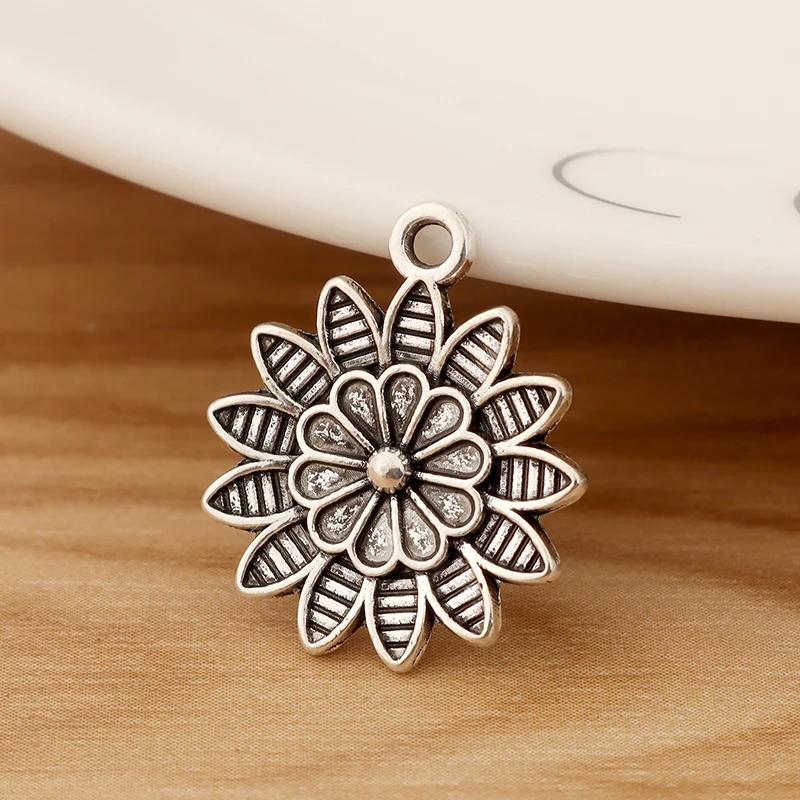 

20 Pieces Tibetan Silver Sunflower Daisy Flower Charms Pendants for DIY Necklace Earring Bracelet Jewellery Making Accessories
