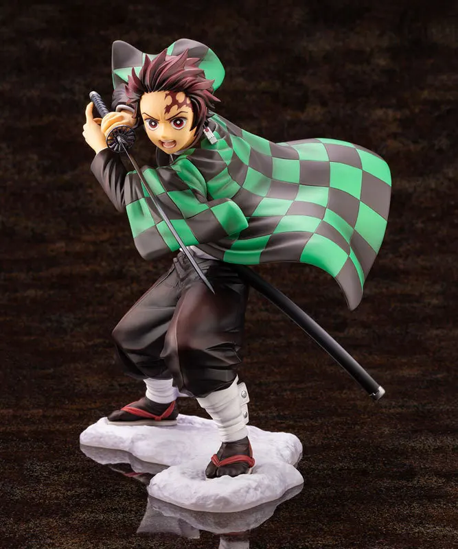 

Kimetsu No Yaiba Demon Slayer Kamado Tanjirou Nezuko Tomioka Giyuu 21CM PVC Action Figure Model