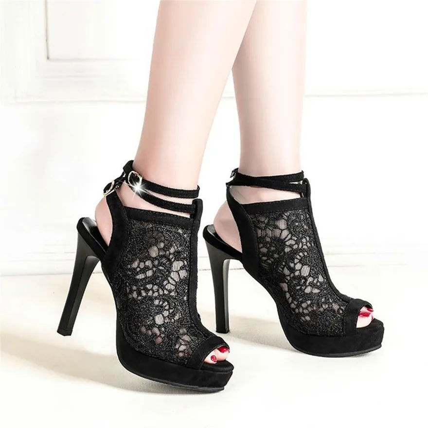 Ботинки женские кружевные сетчатые стрейчевые на платформе открытый носок