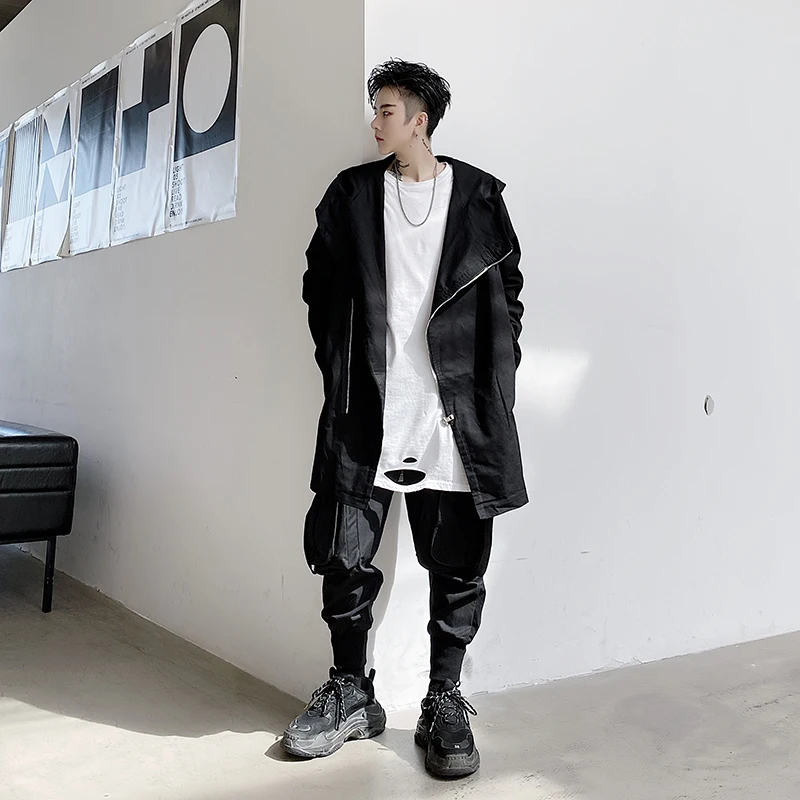 Ветровка мужская средней длины на молнии с капюшоном | Мужская одежда