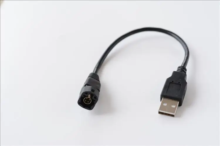 Автомобильный адаптер USB на 4-контактный разъем 150 см/20 см стандартный USB-кабель