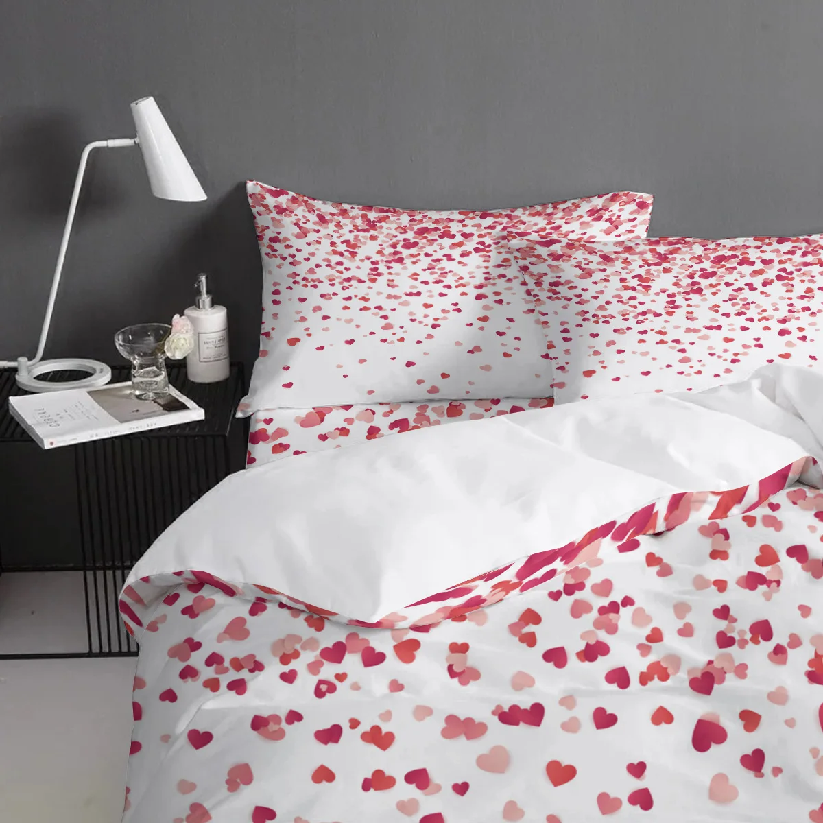 Комплект постельного белья из 3/4 предметов с романтическим рисунком | Дом и сад