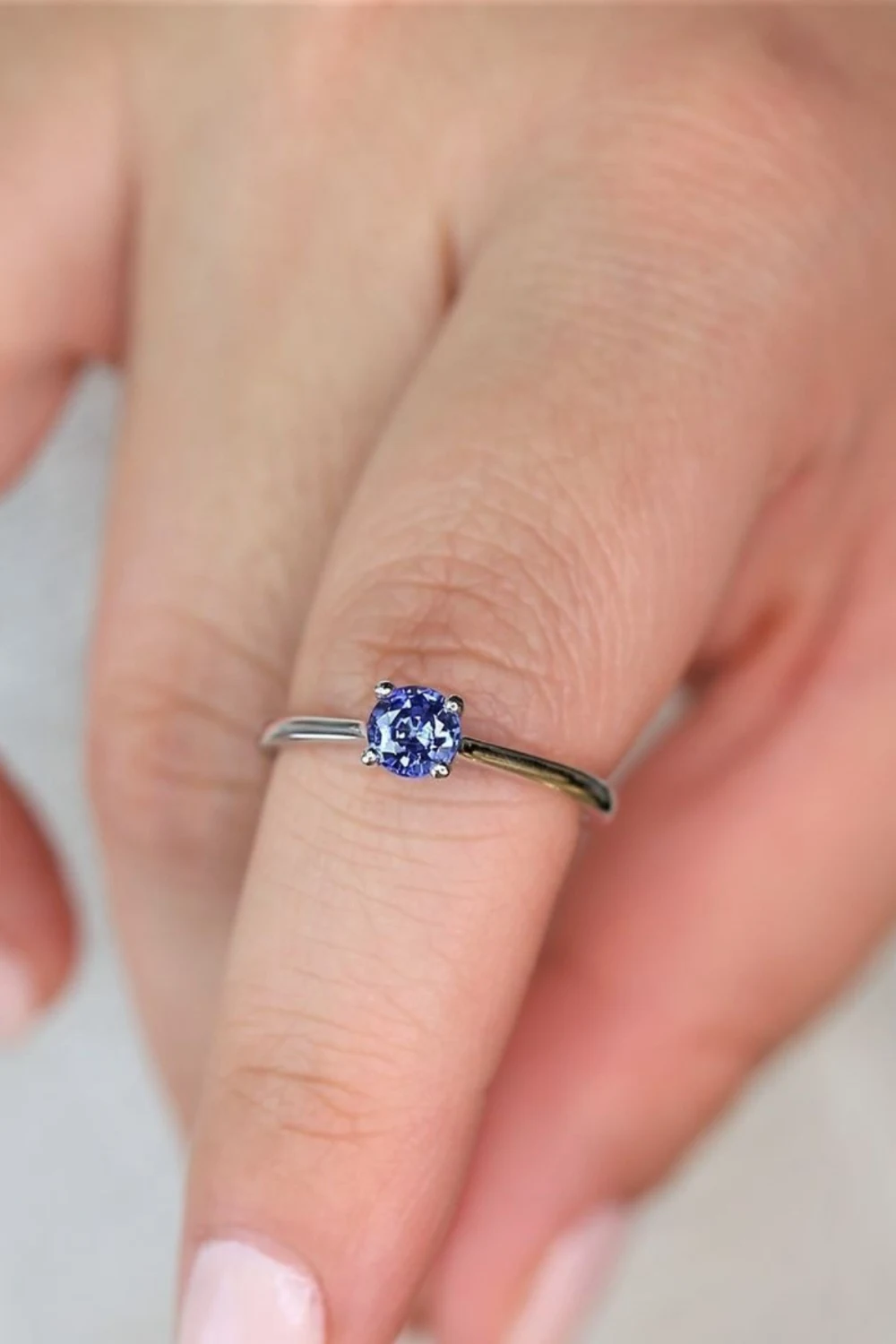 

Кольцо с сапфировым камнем 0,75 карат