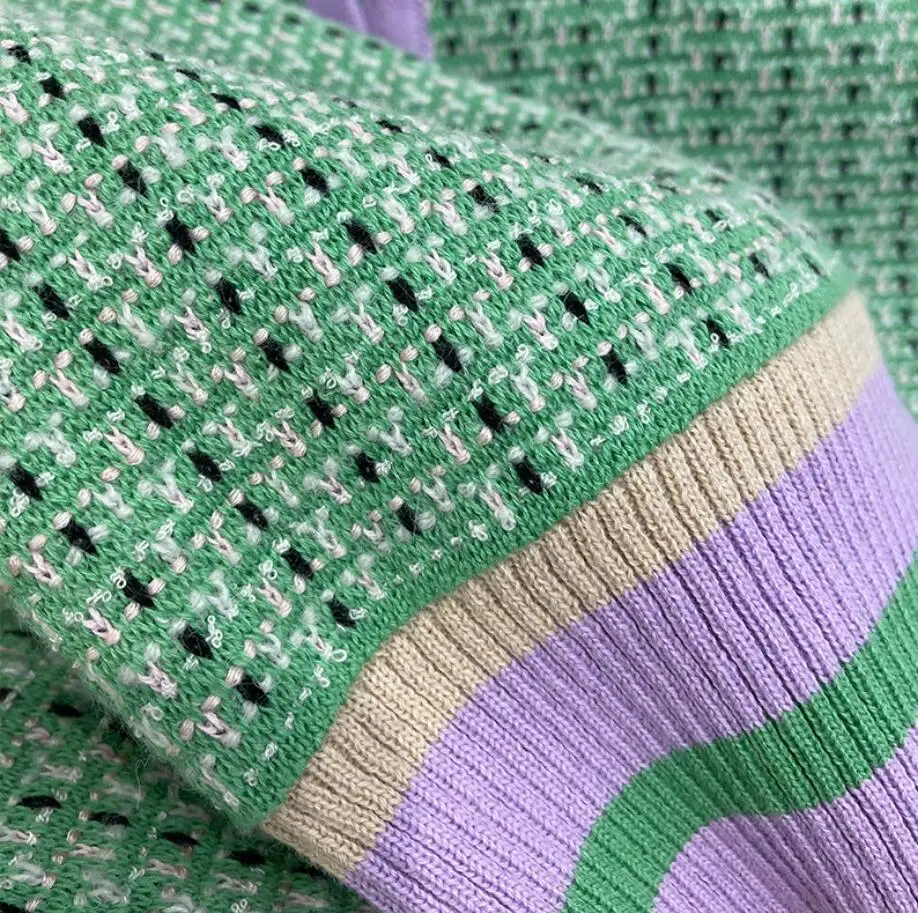 

2021 Early Spring Contrast Color Green Knitted Cardigan Women's V-neck Loose Sweater Jacket