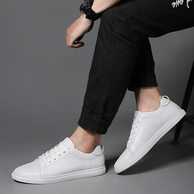 

Men oxfords shoes Moccasins Casual Shoe Man Flats Male lace up Driving ShoesDesigner black white Comfort Sneakers Shoes Man