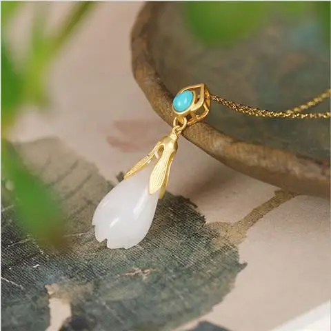

Sterling Silver Gilding Inlaid Hetian Jade Orchid Pendant Women's Fashion Gold Plated White Magnolia Turquoise Pendant Clavicle