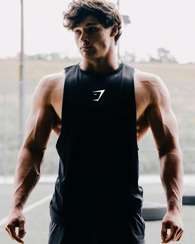 

Sportswear & Accessories