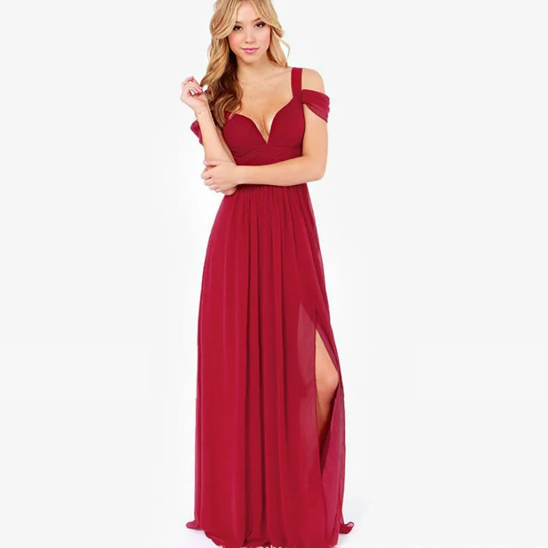 Женское длинное кружевное платье VOLALO темно синее на тонких бретельках с открытой