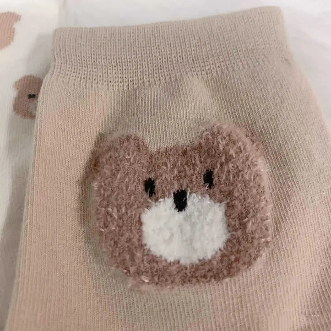 

Socks female autumn and winter bears thicken socks ins cartoon cute cotton warm socks stall Christmas cotton socks
