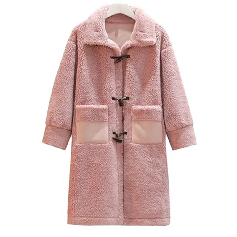 

Ladies Coat Lamb Wool Warm And Loose Fashion Winter trend Padded Top For Indoor And Outdoor Nodic Style Beautiful
