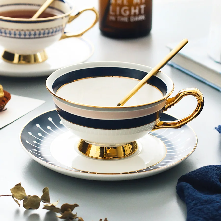 Фарфоровый для эспрессо в британском стиле керамическая чашка кофе блюдце