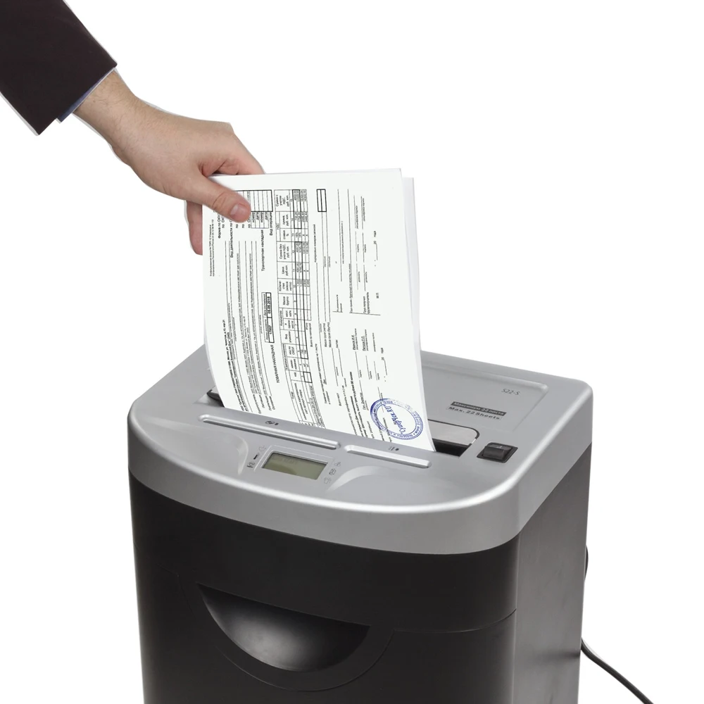 Уничтожитель (шредер) BRAUBERG S22-S 531773 CD 2 уровень секретности полоски 4 мм 22 листа 35 л |