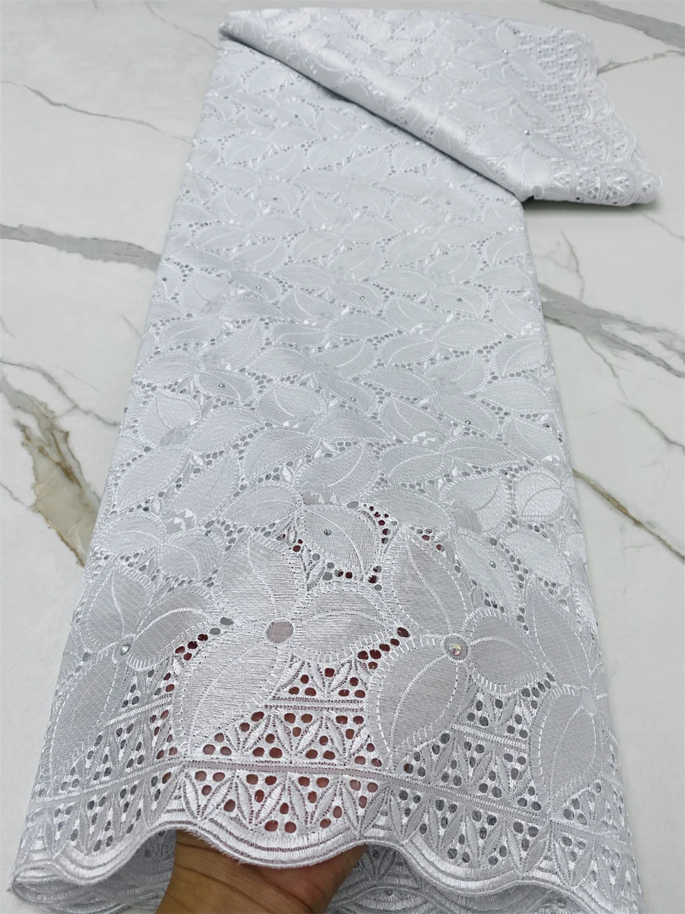 

Высококачественная швейцарская вуаль кружева в Швейцарии красивая 100% хлопковая вуаль кружевная ткань для африканских швейных платьев 4485B