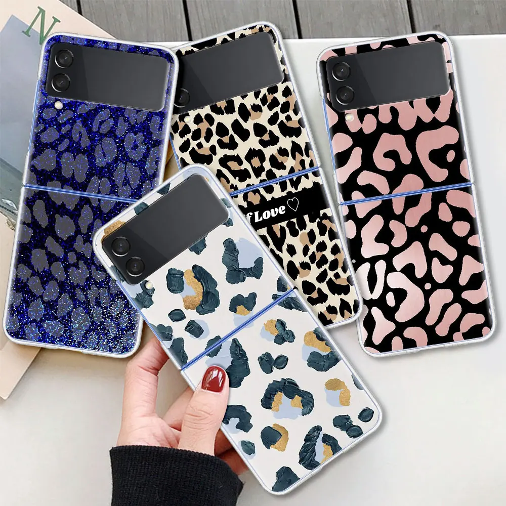 

Leopard Print Case For Samsung Galaxy Z Flip 3 5G Transparent Hard Cell Phone Cover ZFlip Clear PC Luxury Shell Coque Funda Capa