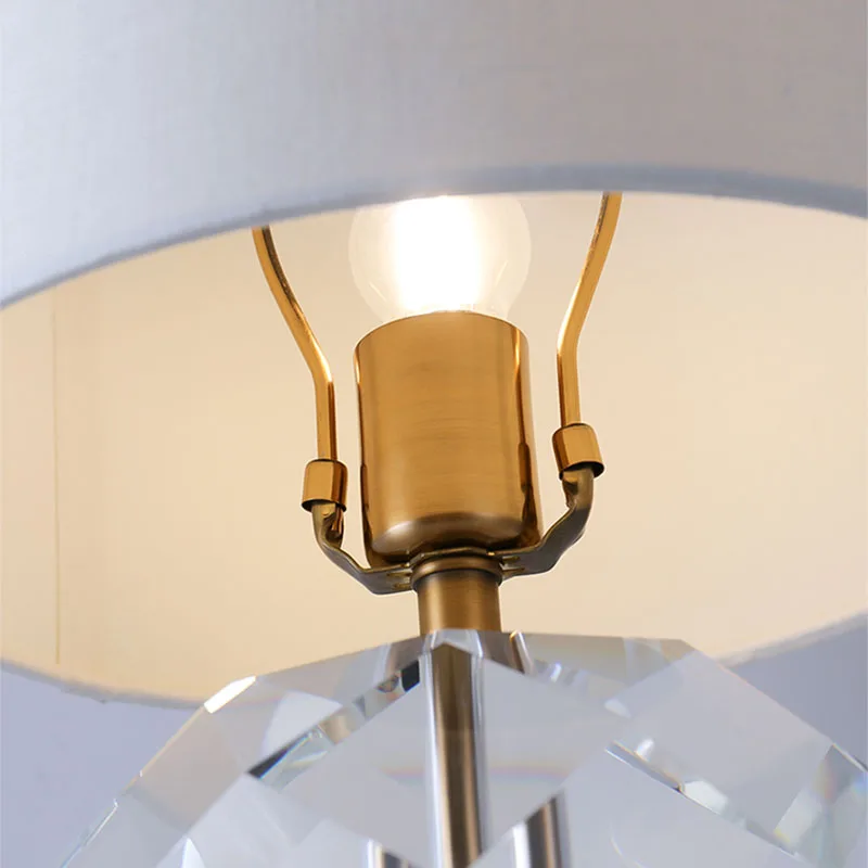 Современная хрустальная Светодиодная настольная лампа для спальни домашняя