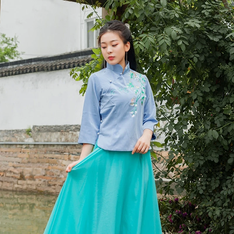 

Republic of China embroidery Traditional china Schoolgirl clothing Female youth Hanfu Bridesmaid Tea clothing TV drama costumes