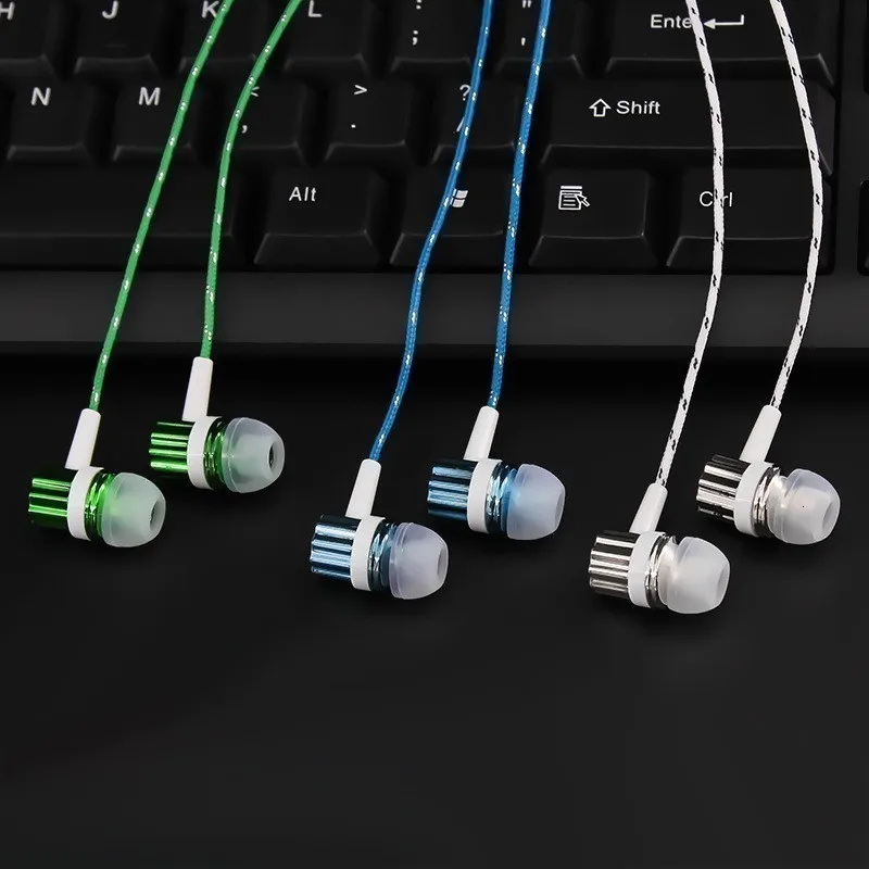 Wired In Ear Earphone Handsfree Sport Earphones With Microphone In-ear Gaming Headset Cheap Gamer Music Earbuds For Smartphone |
