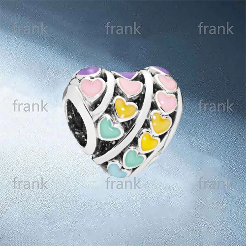 

797019ENMX RAINBOW HEARTS CHARM