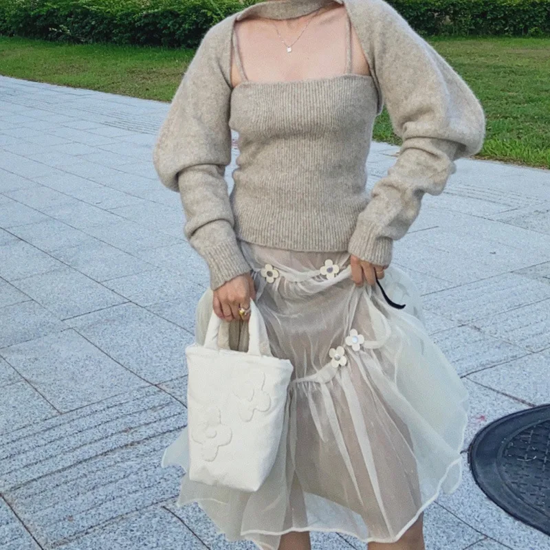 

Two-piece Women Sweater Sweater Autumn and Winter New Style Beige Lamb Leg Sleeve Knit Woolen Sweater