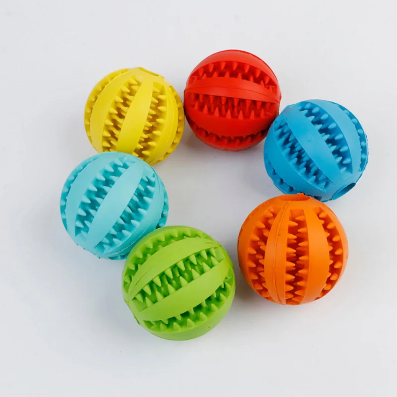 

Doggie Treat Chew Ball Pet dog natural rubber toy interactive elastic natural rubber leaky ball molar bite resistant peppermint