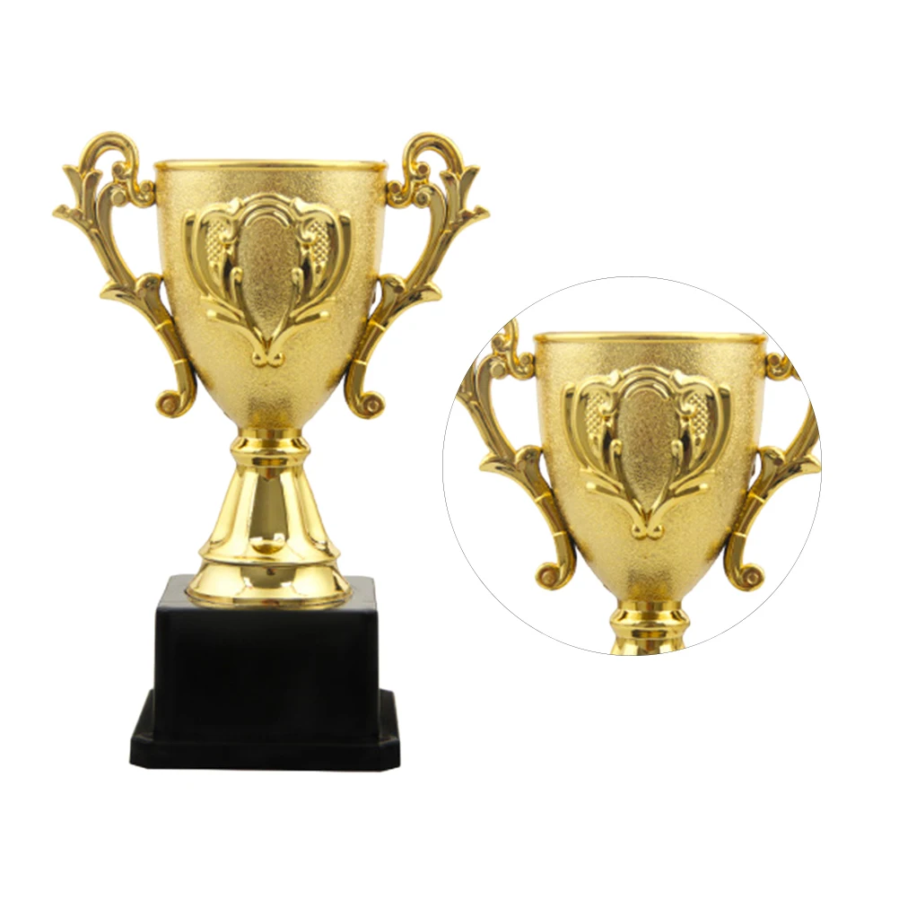 Мини трофей 18 см шикарный пластиковый прочный для образовательных соревнований