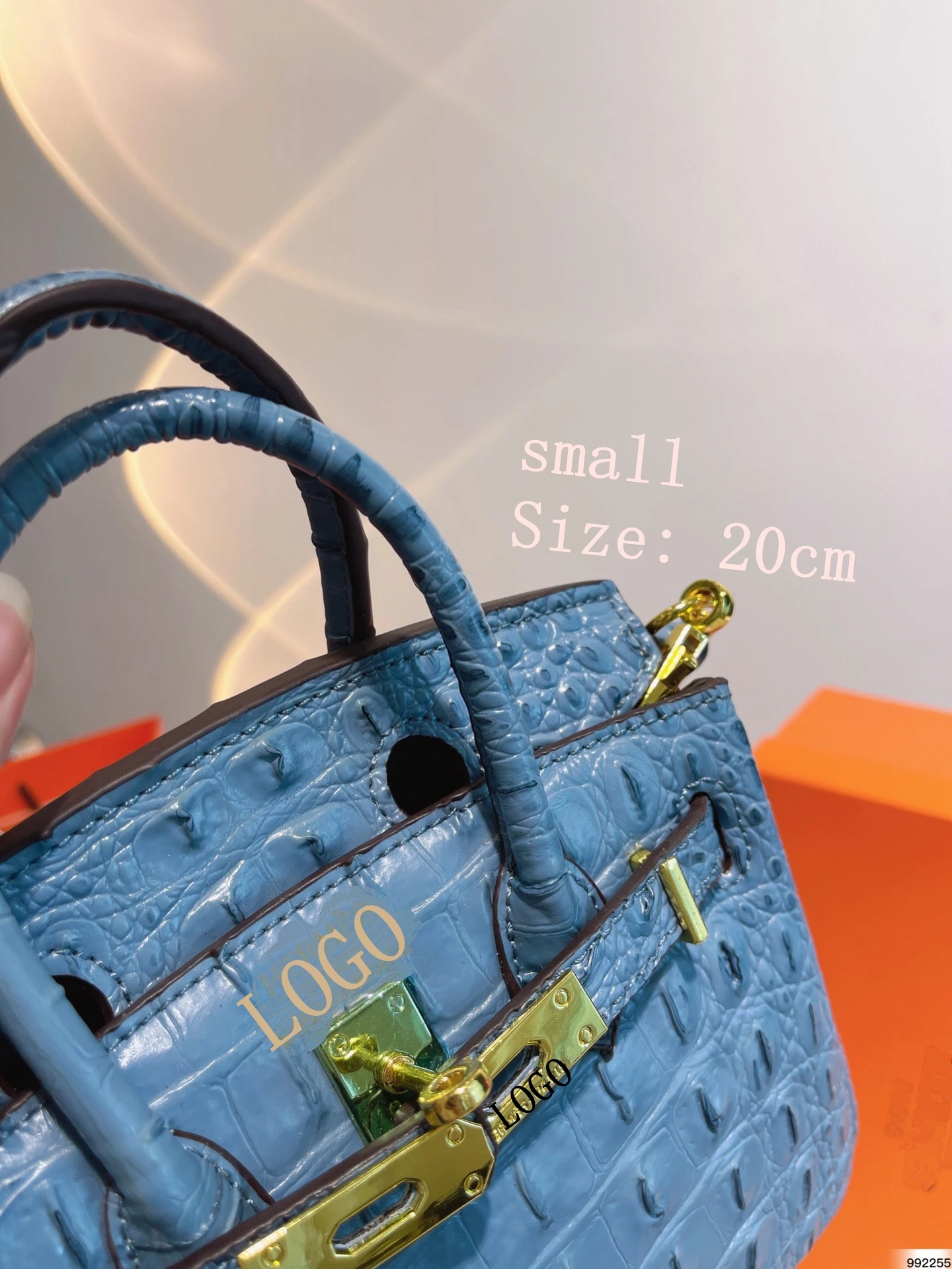 

New popular high-end handbags, quality small square bags, luxury leather shoulder bags, fashionable diagonal bags