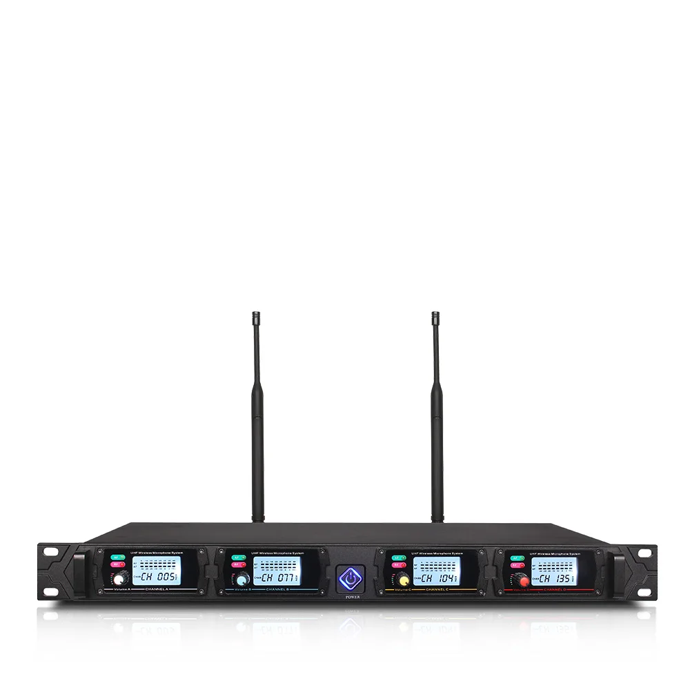 Профессиональный беспроводной микрофон 4 канальный динамический