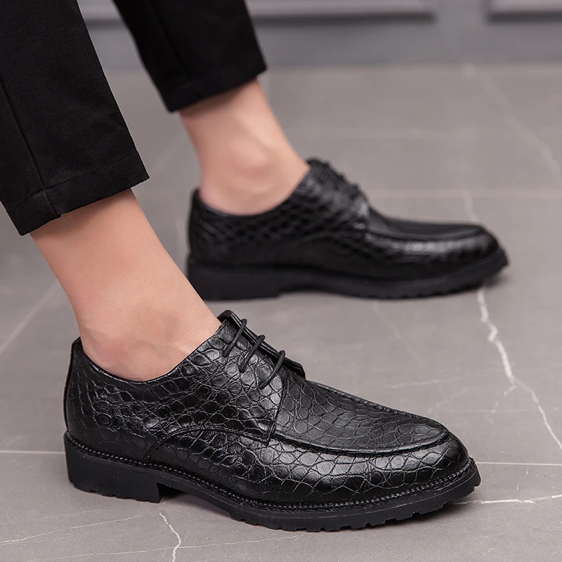 Кроссовки мужские кожаные на шнуровке повседневные уличные туфли-оксфорды