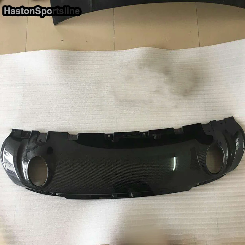 Аксессуары для стайлинга автомобилей из углеродного волокна диффузор задней