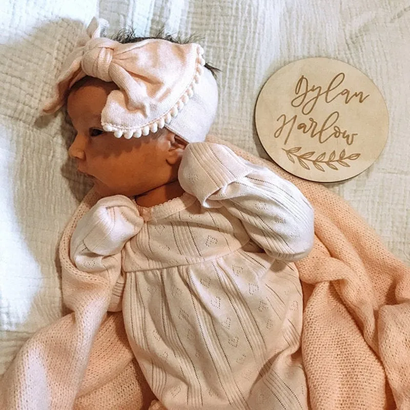 Здравствуйте Меня зовут Лазерная деревянная табличка с именем ребенка