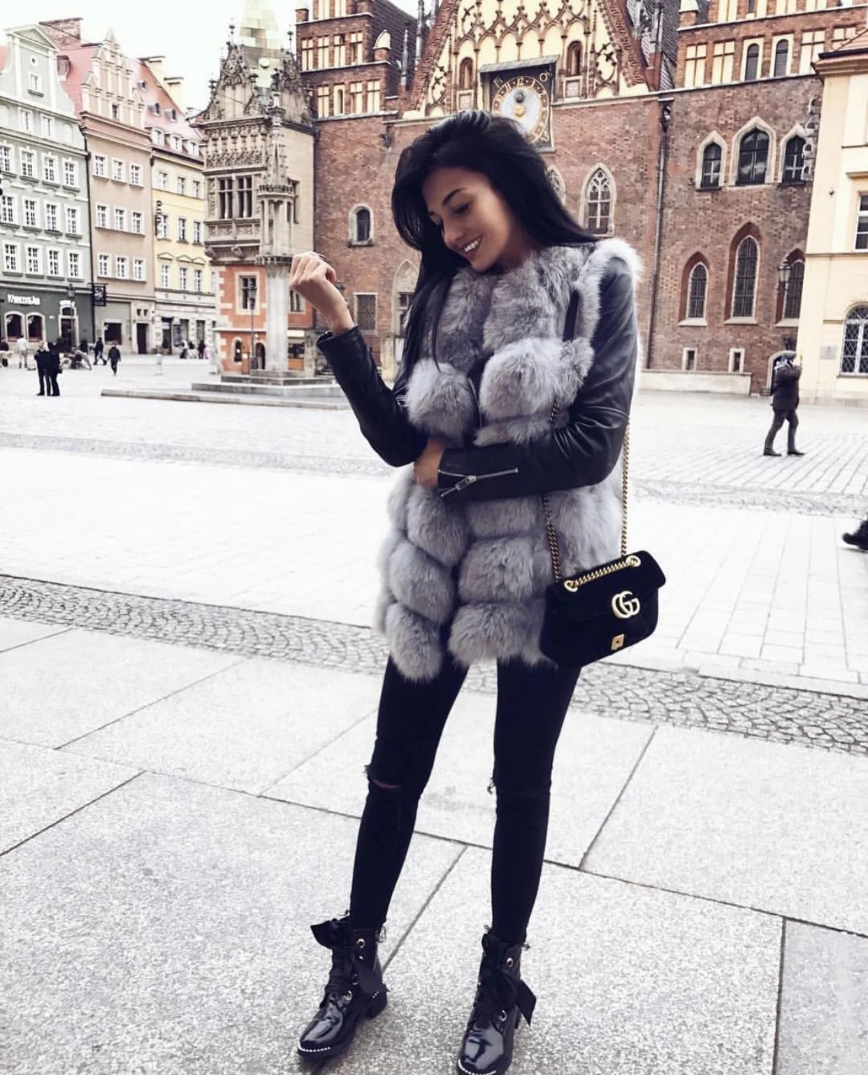 New 2021 Classic Women Real fur Vest  Customized plus size Women  genuine Fur Gilets jackets Natural Fox Fur Coat