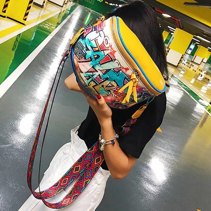

Cartoon Street Style Graffiti Pu Leather Messenger Bag Travel Lady Shoulder Bag Messenger Bag Handbag