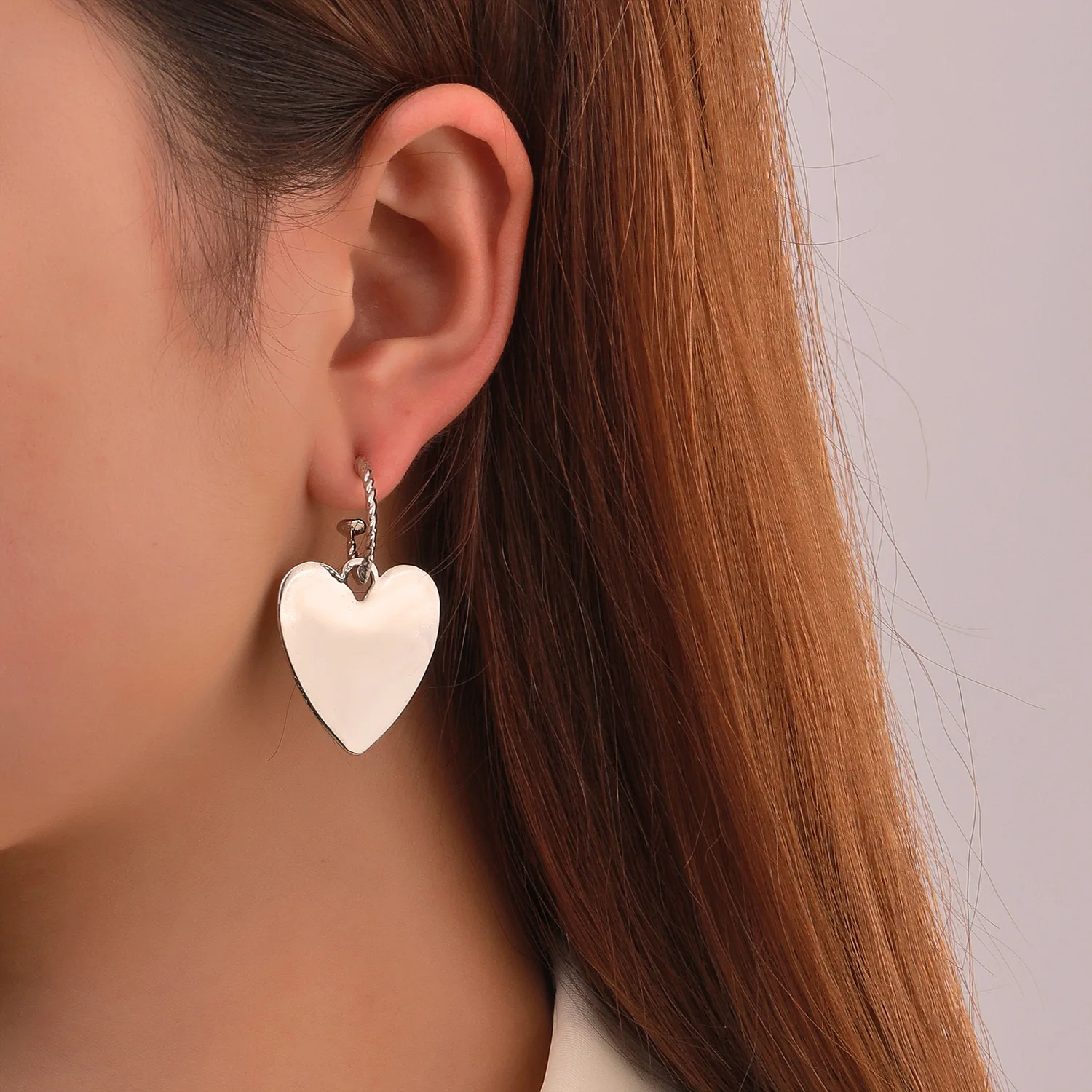 New Creative Acrylic Flame Love Drop Earrings for Women Retro Personality Hip Hop Earrings Fashion Jewelry 2021 Lovely Girl Gift