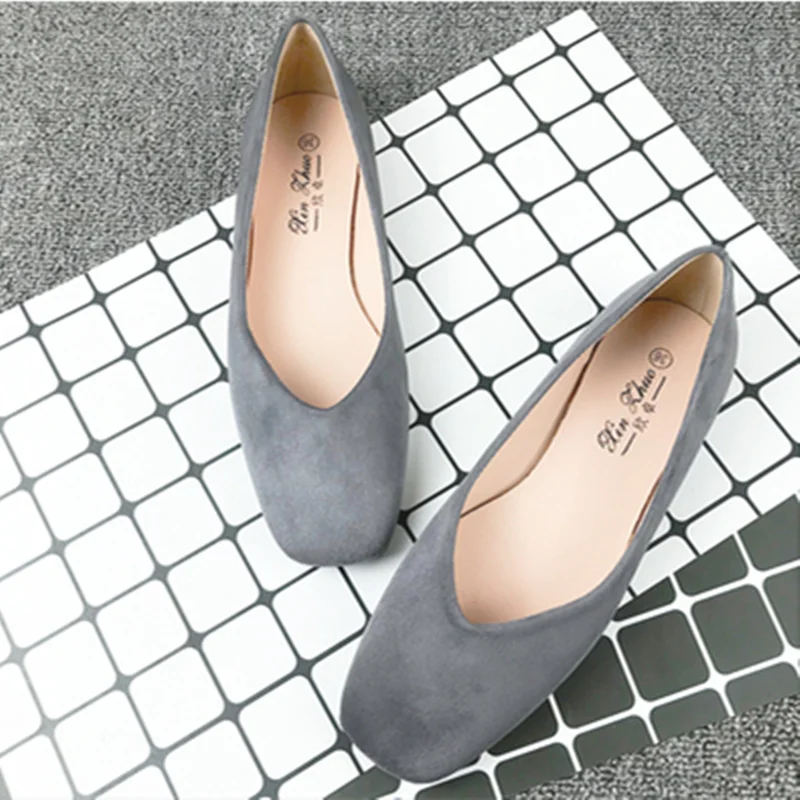 Новинка осень 2018 г. увеличивающие рост обувь для женщин Туфли лодочки на низком