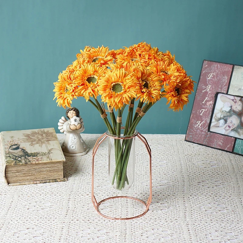 

3 Branch Brushed Hibiscus Gerbera Artificial Flower Home Decoration Artificial Flower Silk Flower Garden Decoration Flores