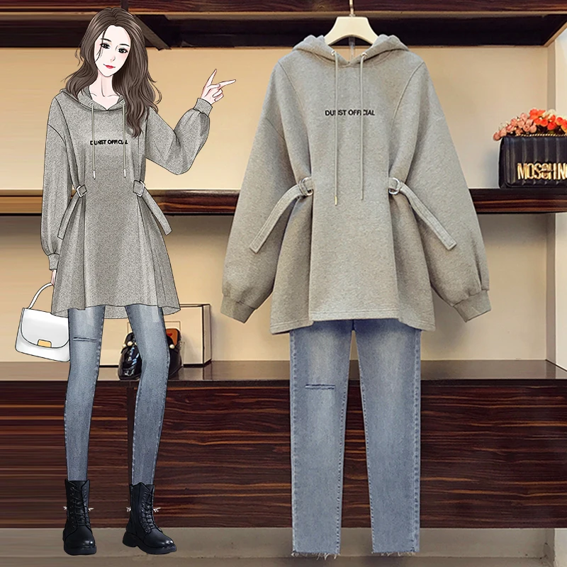 Женский спортивный костюм из двух предметов толстовка с капюшоном и джинсовые