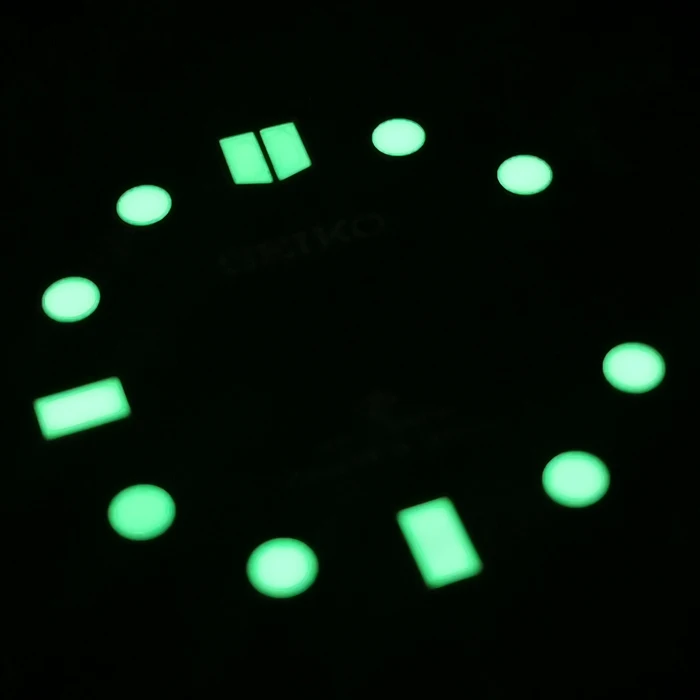 

Skx007 master dial is suitable for SK nh35a movement diving watch refitted with Japan C3 luminous