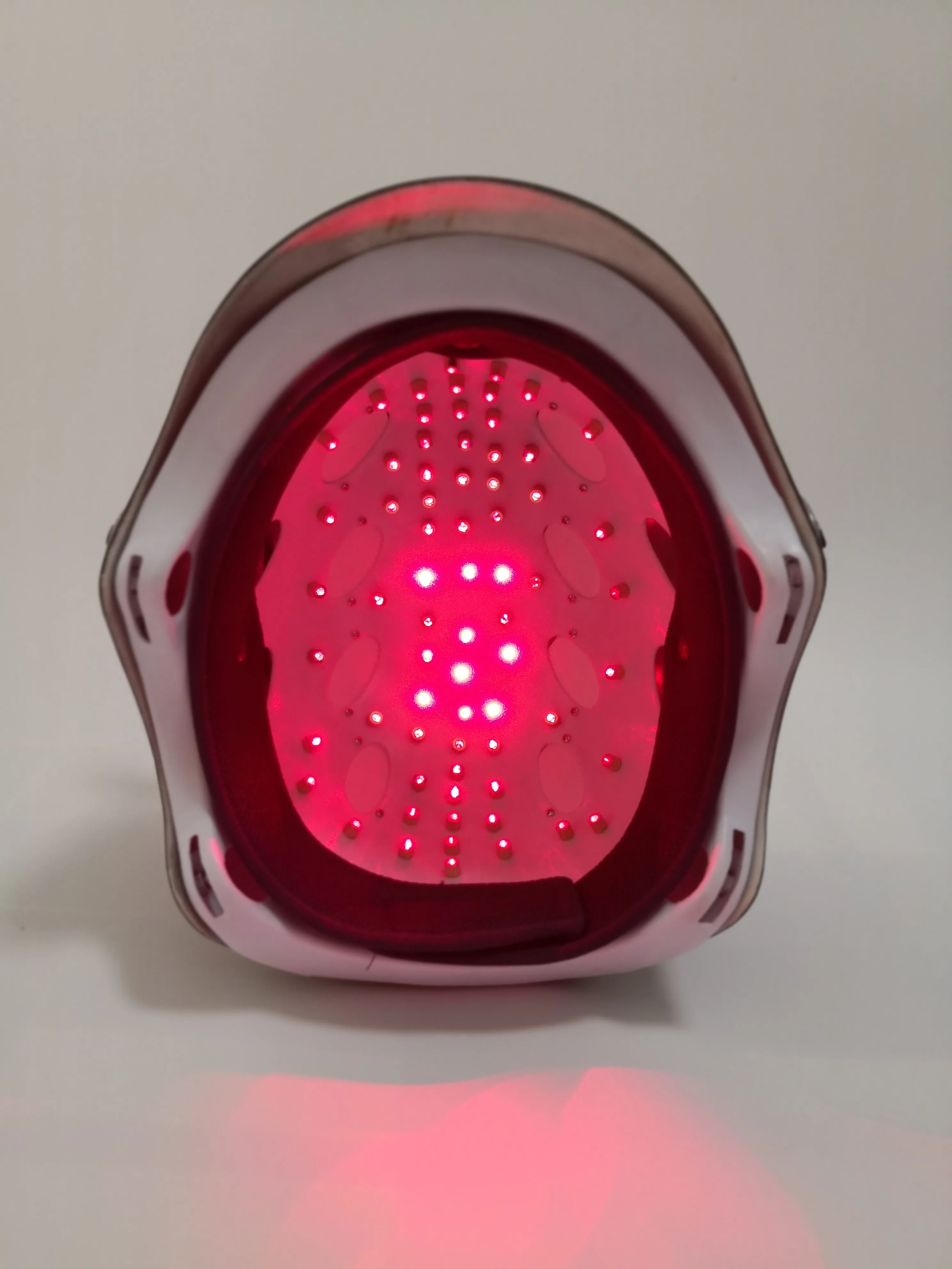 Лазерный шлем для волос Regrow с USB-портом 68 медицинских диодов |