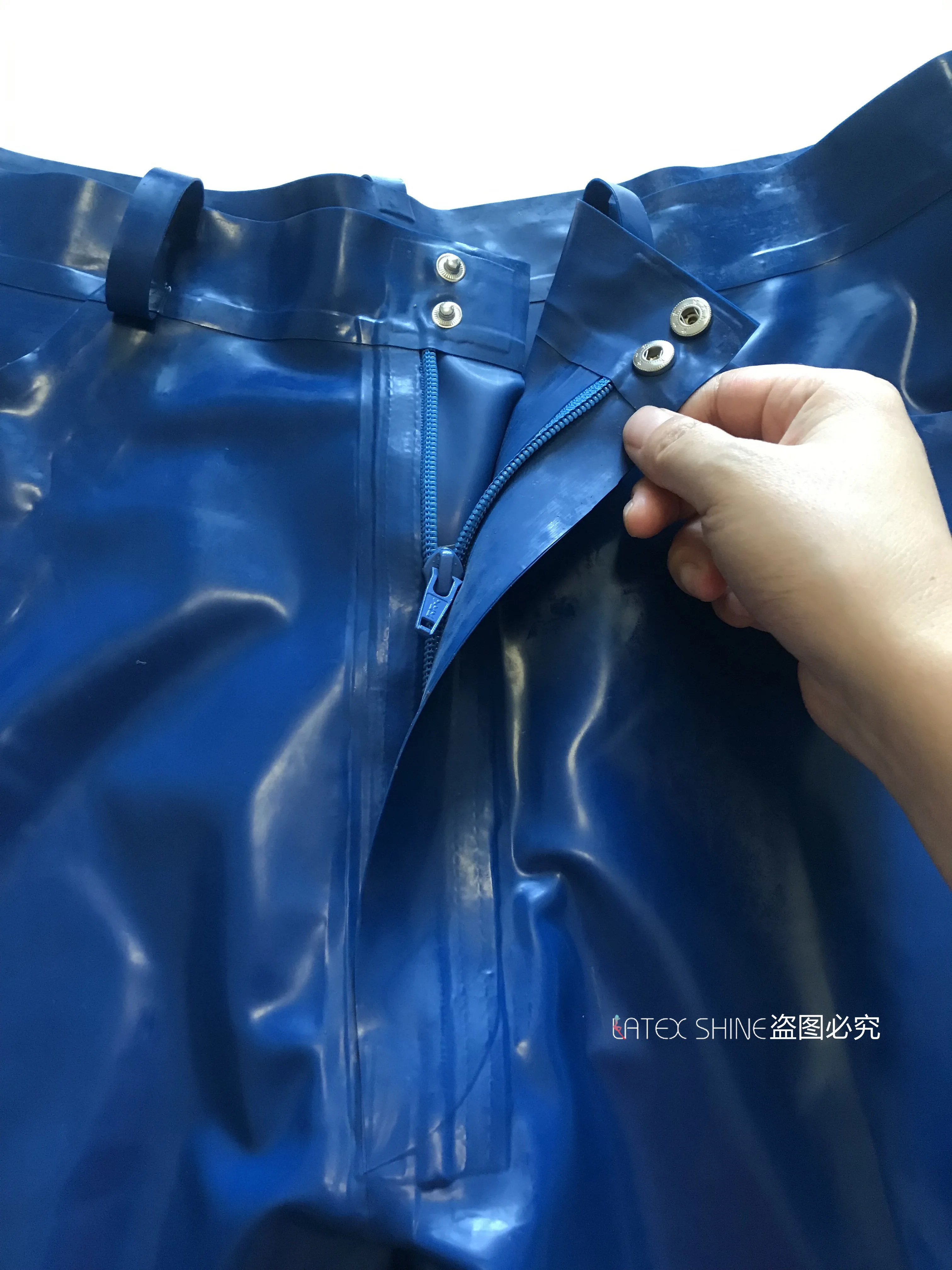 Сексуальные мужские синие латексные фетиш брюки резиновые Джинсы Карманы с