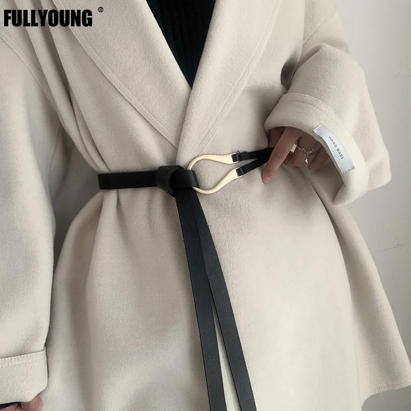 

Women's Belt Trendy Horseshoe Buckle Belt Women Free Perforated Thin Belt Simple and Versatile Fashion Knotted Small Belt