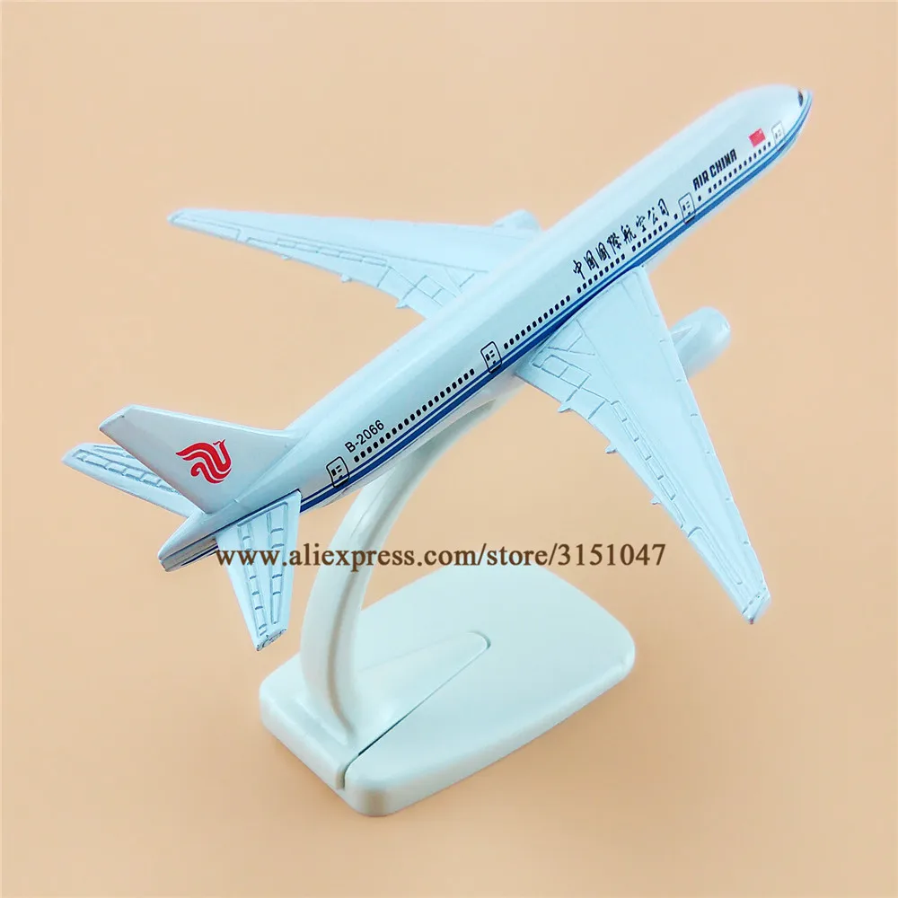 Модель самолета 16 см из металлического сплава для авиакомпаний Боинг 777 B777|gift|gift