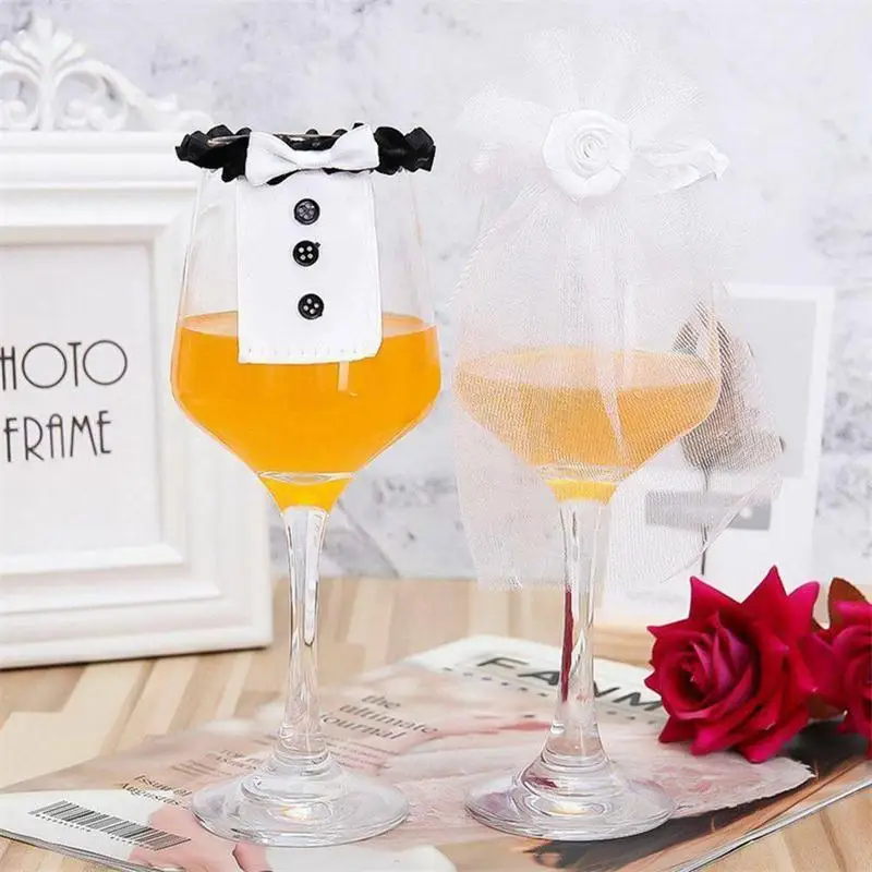 

2PCS Cup Decor Bride Groom Tux Bridal Veil Wedding Party Holiday Toasting Wine Glasses Cup Decor Supplies Accessories Gadgets