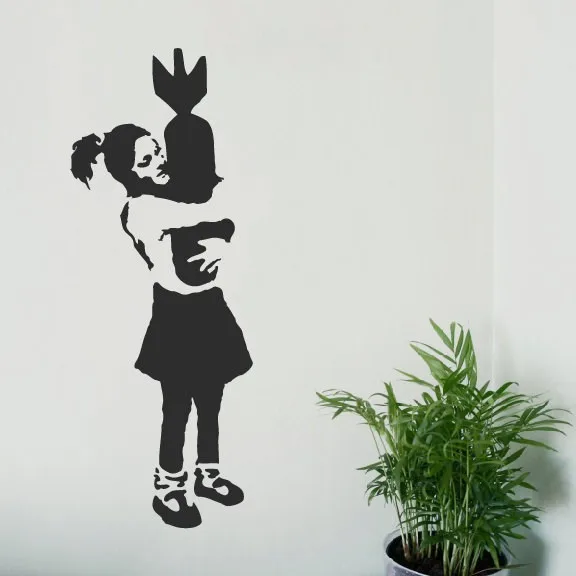 BANKSY на стену Наклейка девушка HUGING BOMB художественная переводная наклейка с