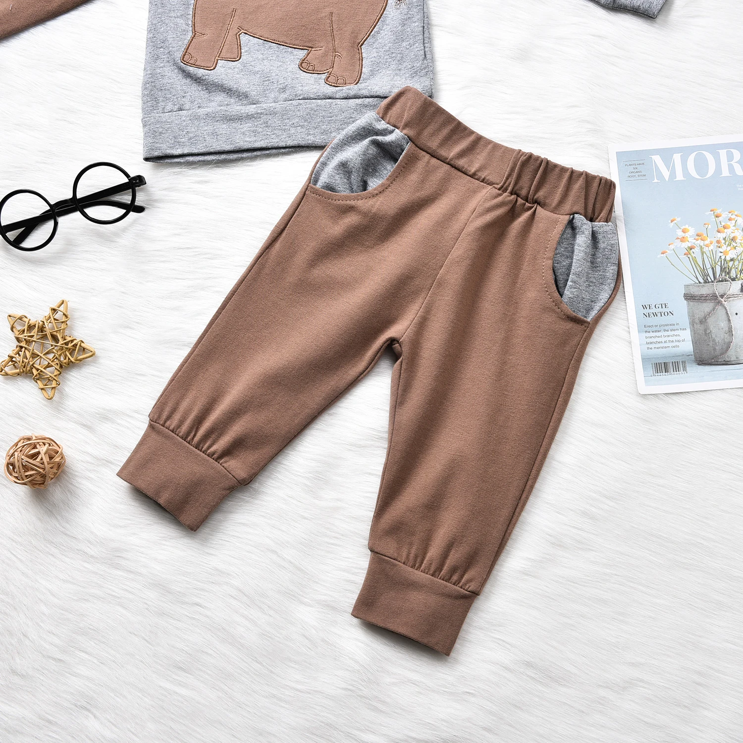 Комплекты хлопковой одежды для маленьких мальчиков и девочек с изображением