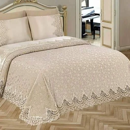 

French Laced Sultans Pique Set Cappucino