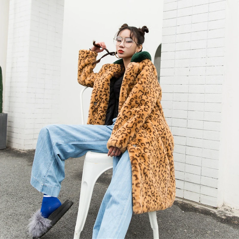 

2020 Korean version of the new imitation fur leopard coat loose warm and cotton windbreaker imitation rabbit fur coat women
